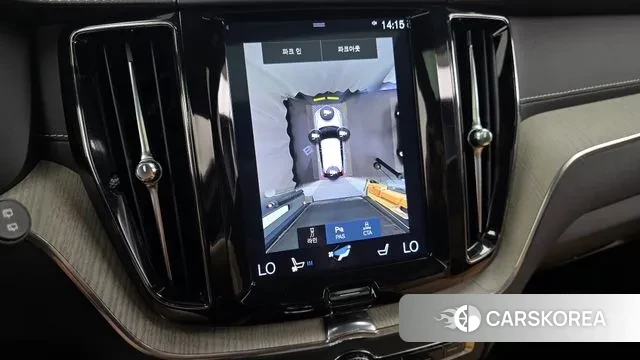 Volvo XC60 second Generation 2019 Белый из Кореи, фото 6