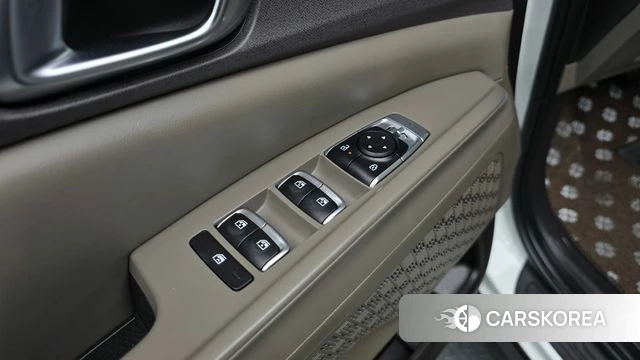 Kia The New Carnival 4th Generation 2023 Белый из Кореи, фото 6