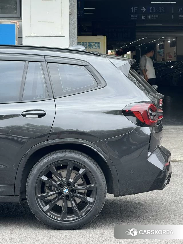BMW X3 2022 Темно-серый из Китая, фото 6