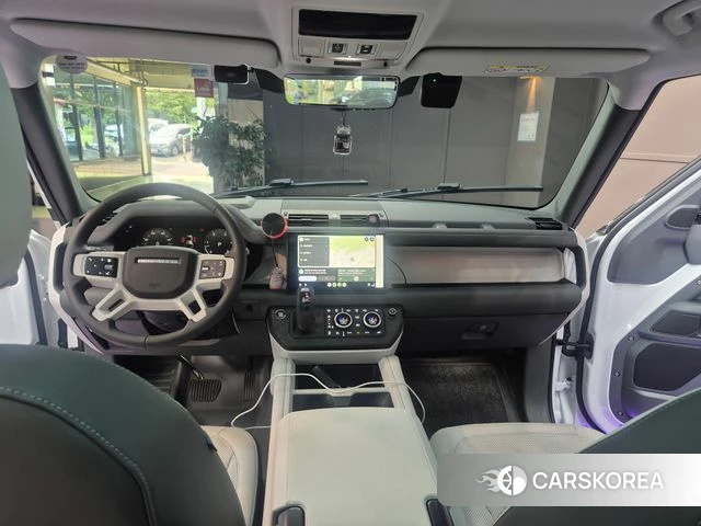 Land Rover Defender (L663) 2025 Белый из Кореи, фото 6