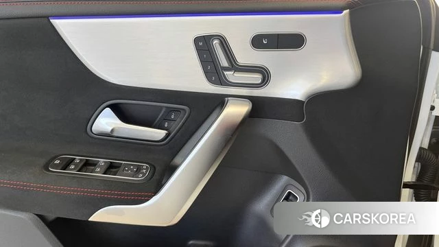 Mercedes-Benz CLA-Class C118 2026 Белый из Кореи, фото 6