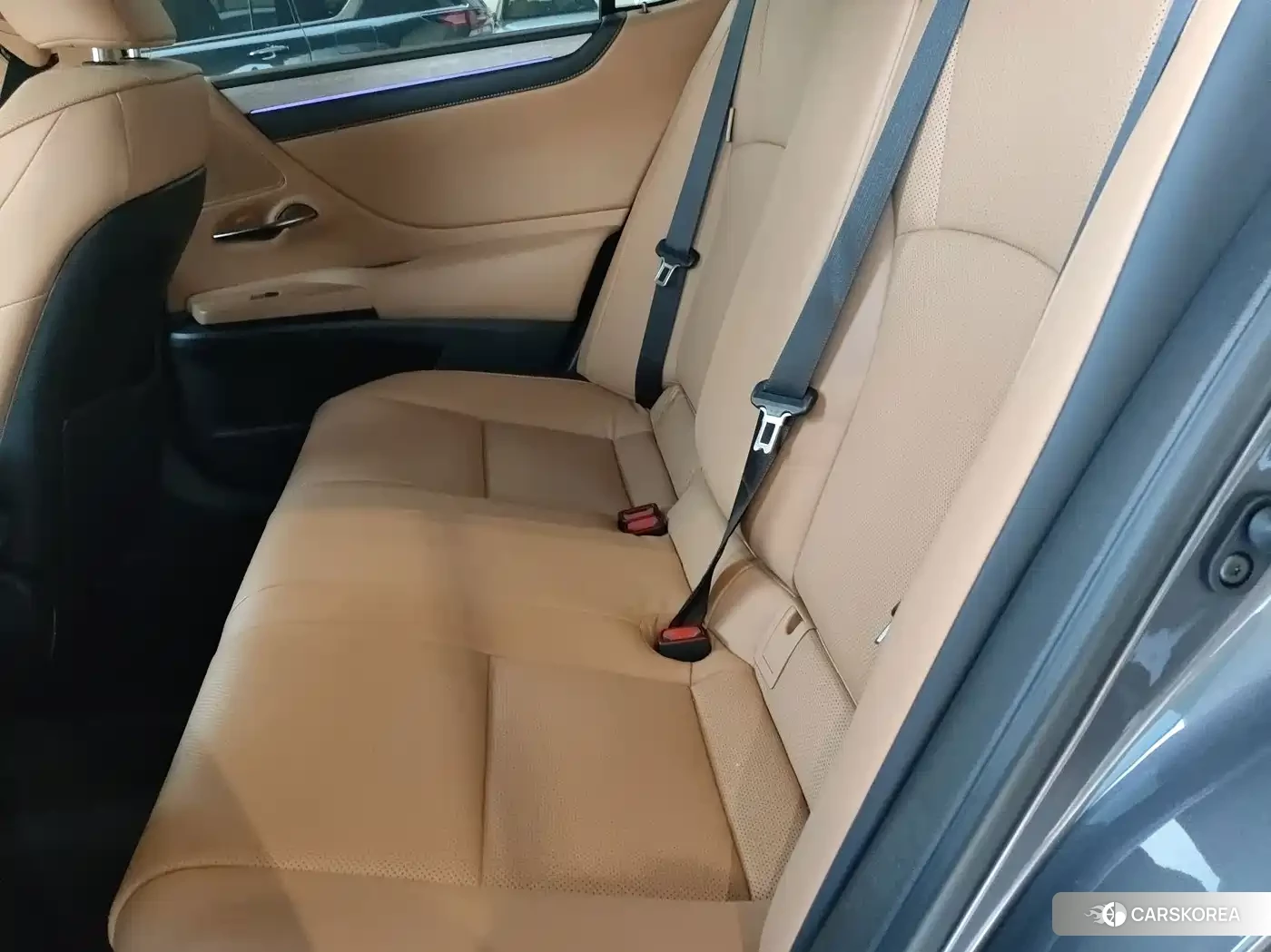 Lexus ES 2025 Silver/gray из Китая, фото 6
