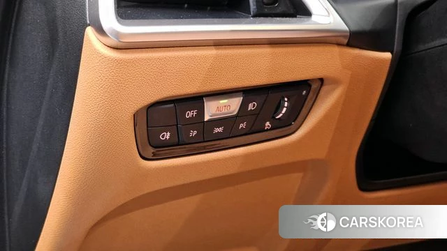 BMW 3 Series (G20) 2025 Синий из Кореи, фото 6