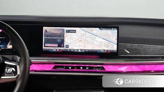 BMW 7 Series (G70) 2024 Черный из Кореи, фото 6