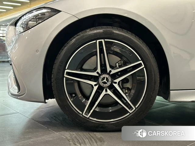 Mercedes-Benz Class C id 4229175 из Китая 6