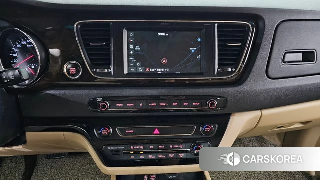 Kia The New Carnival 2019 Белый из Кореи, фото 6