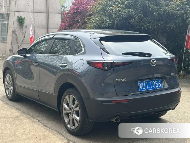 Mazda CX-30 2021 Темно-серый из Китая, фото 5