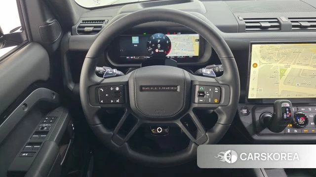 Land Rover Defender (L663) 2026 Черный из Кореи, фото 6