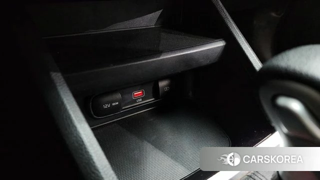 Kia The New K3 2nd generation 2022 Белый из Кореи, фото 6