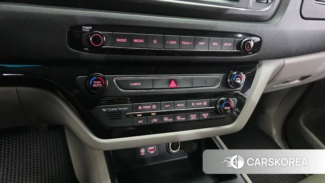 Kia The New Carnival 2019 Белый из Кореи, фото 6
