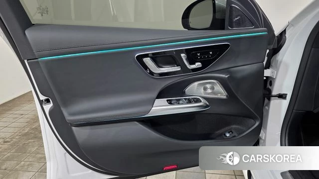 Mercedes-Benz E-Class W214 2026 Белый из Кореи, фото 6