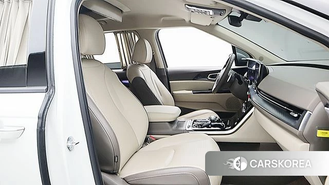 Kia Carnival 4th generation 2023 Белый из Кореи, фото 6