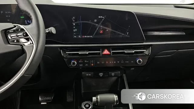 Kia Di Ol Nu Niro 2022 Белый из Кореи, фото 6