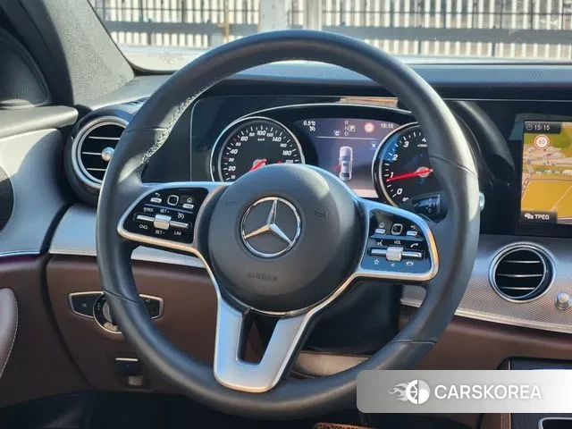 Mercedes-Benz E-Class W213 2020 Белый из Кореи, фото 6