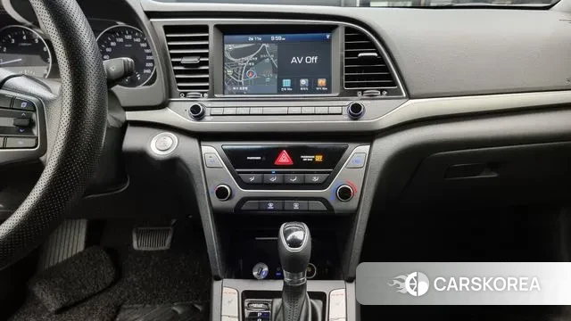 Hyundai Avante AD 2018 Белый из Кореи, фото 6