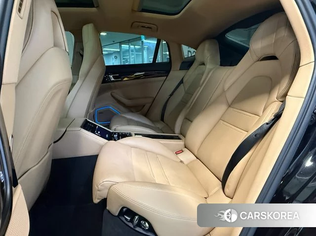 Porsche Panamera (971) 2021 Черный из Кореи, фото 6