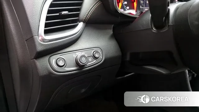 Chevrolet (GM Daewoo) The New Trax 2018 Белый из Кореи, фото 6