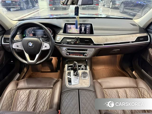 BMW 7 series 2021 Черный из Китая, фото 6