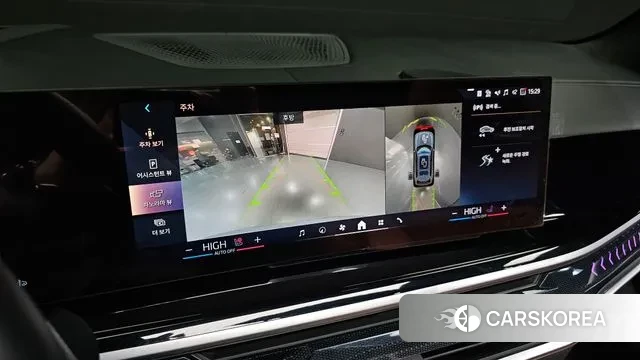 BMW X7 (G07) 2024 Серебристо-серый из Кореи, фото 6