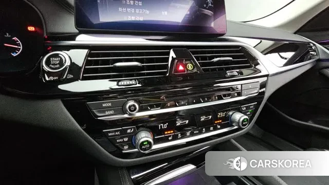BMW 5 Series (G30) 2019 Белый из Кореи, фото 6