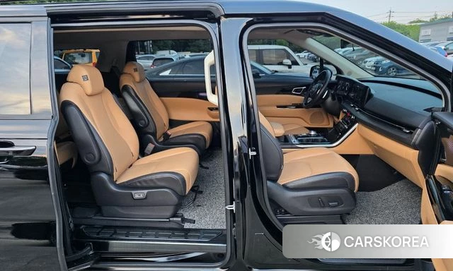 Kia Carnival 4th generation 2023 Черный из Кореи, фото 6