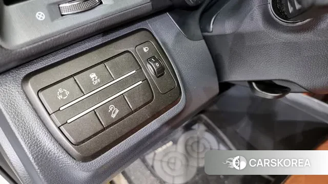 Ssangyong Tivoli Armor 2019 Белый из Кореи, фото 6