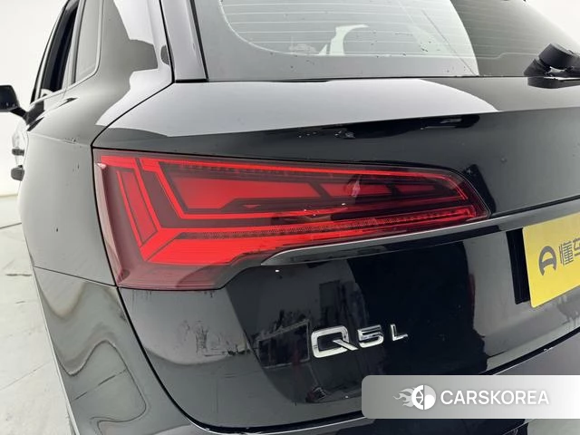 Audi Q5L 2023 Черный из Китая, фото 6