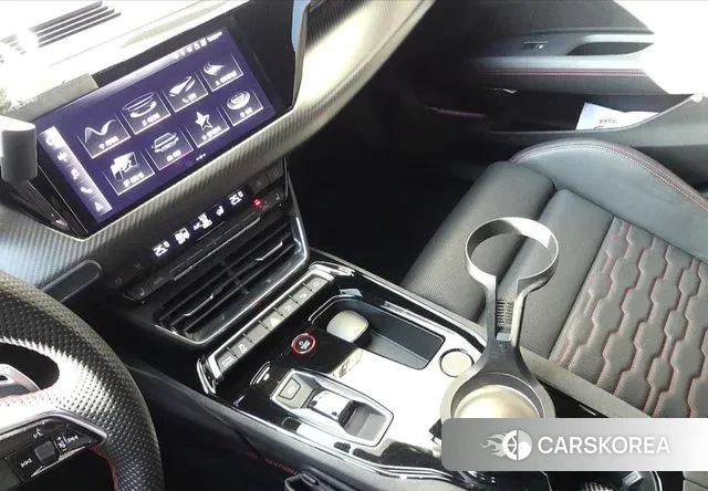 Audi RS e-Tron GT 2022 Белый из Кореи, фото 6