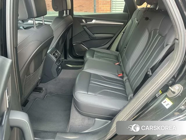 Audi Q5L 2024 Черный из Китая, фото 6