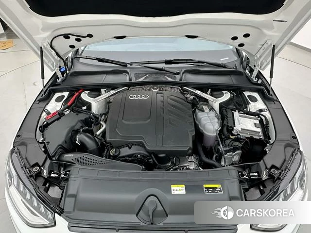 Audi A4L 2024 Белый из Китая, фото 6