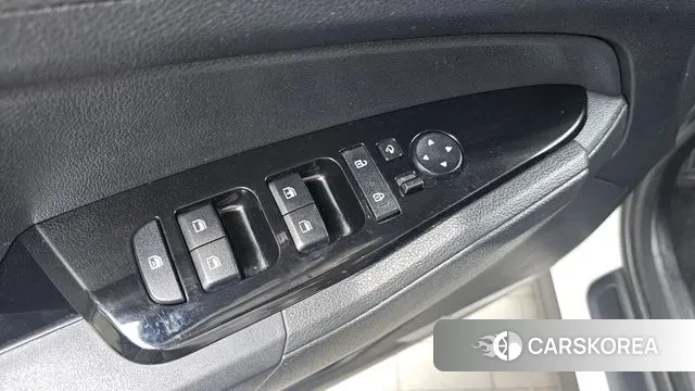 Kia Sportage 5th Generation 2022 Белый из Кореи, фото 6