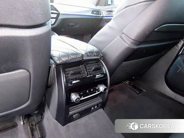 BMW 6 Series GT (G32) 2023 Белый из Кореи, фото 6