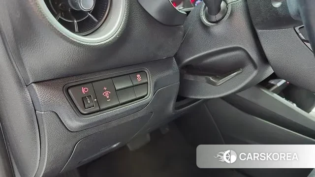 Kia The New K3 2nd generation 2021 Белый из Кореи, фото 6