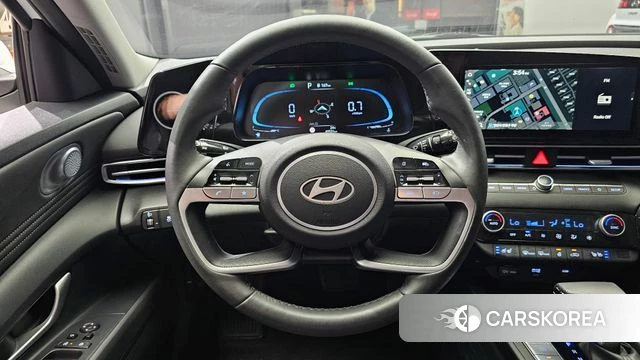 Hyundai The New Avante (CN7) 2024 Белый из Кореи, фото 6