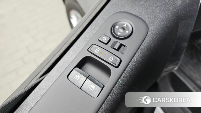 Hyundai Staria 2025 Серебряный из Кореи, фото 6