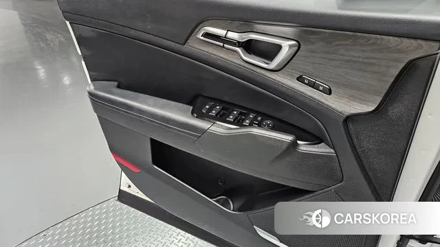 Kia Sportage 5th Generation 2022 Белый из Кореи, фото 6