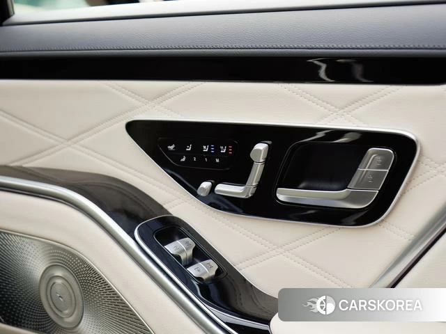 Mercedes-Benz Maybach S-class 2022 Черный из Китая, фото 6