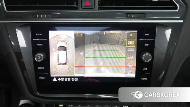Volkswagen Tiguan second Generation 2019 Белый из Кореи, фото 6