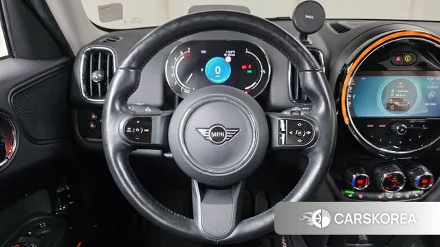 Mini Cooper Countryman 2023 Цвет галактики из Кореи, фото 6