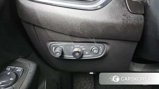 Chevrolet (GM Daewoo) Equinox 2020 Белый из Кореи, фото 6