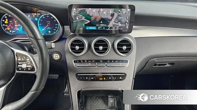 Mercedes-Benz GLC-Class X253 2021 Белый из Кореи, фото 6