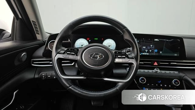 Hyundai Avante (CN7) 2022 Белый из Кореи, фото 6