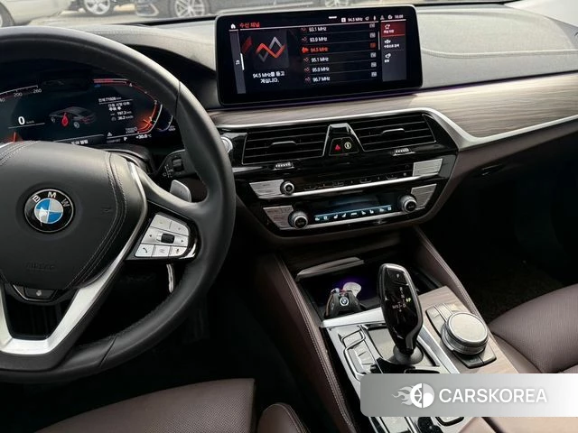 BMW 6 Series GT (G32) 2023 Серый из Кореи, фото 6