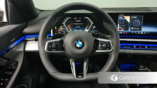 BMW 5 Series (G60) 2025 Серый из Кореи, фото 6