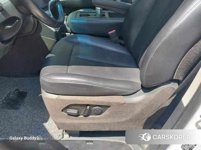 Hyundai Staria 2022 Белый из Кореи, фото 6