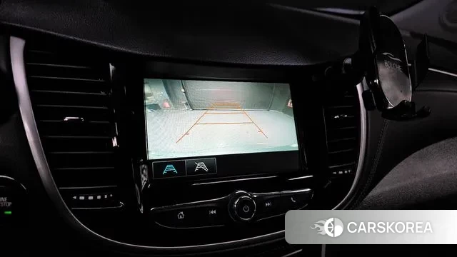 Chevrolet (GM Daewoo) The New Trax 2018 Серебристо-серый из Кореи, фото 6