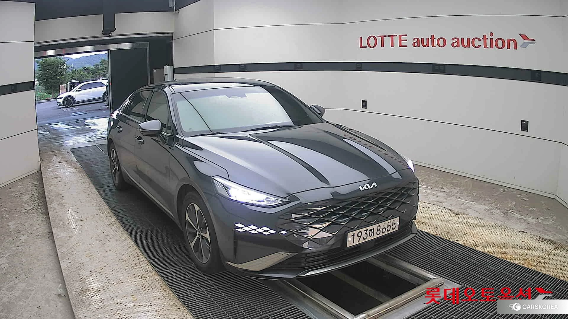 Kia K8 Hybrid 2023 Interstellagray из Кореи, фото 6