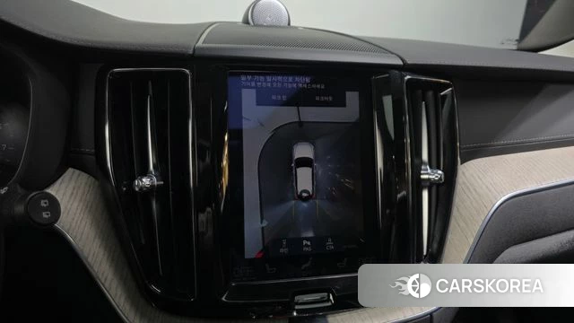 Volvo XC60 second Generation 2021 Белый из Кореи, фото 6