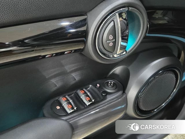 Mini Cooper S 2019 Серебристо-серый из Кореи, фото 6
