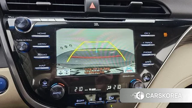 Toyota Camry (XV70) 2018 Песочный из Кореи, фото 6